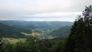 Dieses Bild zeigt eine Webcam-Aufnahme vom Achertal, aufgenommen am Montag, den 01.06.2026 um 06:10 Uhr. Die Temperatur betrug 11.9°C.