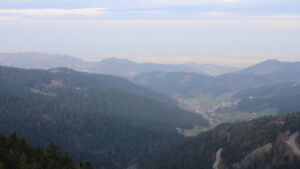 Dieses Bild zeigt eine Webcam-Aufnahme vom Achertal, aufgenommen am Mittwoch, den 25.03.2026 um 07:30 Uhr. Die Temperatur betrug 4.7°C.