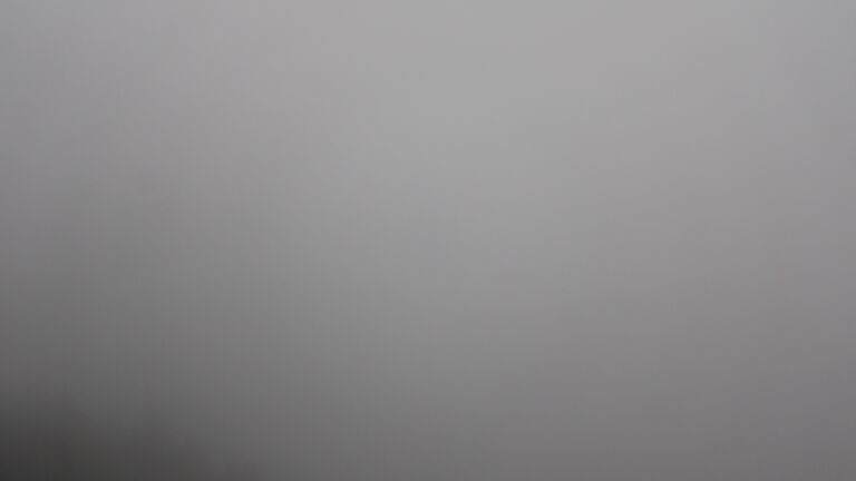 Dieses Bild zeigt eine Webcam-Aufnahme vom Achertal, aufgenommen am Donnerstag, den 28.08.2025 um 07:40 Uhr. Die Temperatur betrug 12.9°C.