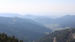 Dieses Bild zeigt eine Webcam-Aufnahme vom Achertal, aufgenommen am Donnerstag, den 19.03.2026 um 15:30 Uhr. Die Temperatur betrug 9.9°C.