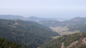 Dieses Bild zeigt eine Webcam-Aufnahme vom Achertal, aufgenommen am Samstag, den 07.03.2026 um 09:50 Uhr. Die Temperatur betrug 10.4°C.