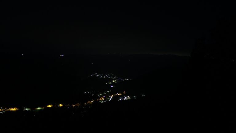 Dieses Bild zeigt eine Webcam-Aufnahme vom Achertal, aufgenommen am Samstag, den 17.10.2026 um 06:50 Uhr. Die Temperatur betrug 11.5°C.