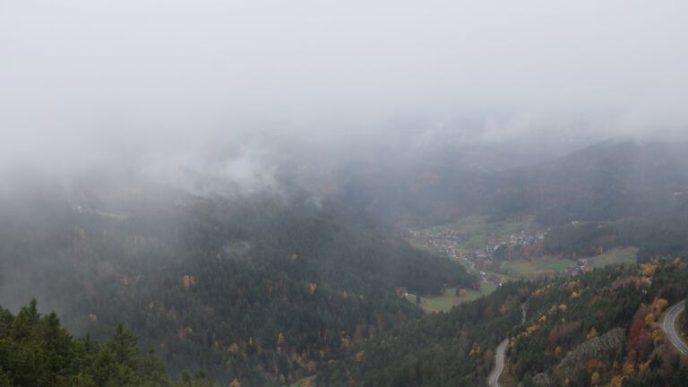 Dieses Bild zeigt eine Webcam-Aufnahme vom Achertal, aufgenommen am Sonntag, den 02.11.2025 um 11:20 Uhr. Die Temperatur betrug 6.3°C.