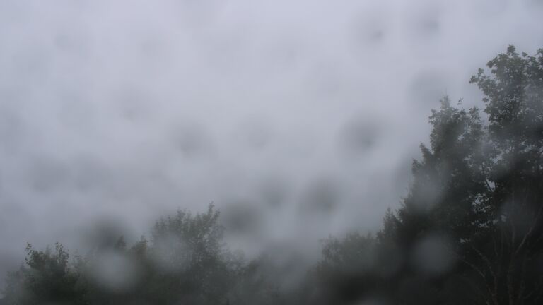 Dieses Bild zeigt eine Webcam-Aufnahme vom Achertal, aufgenommen am Mittwoch, den 16.09.2026 um 12:10 Uhr. Die Temperatur betrug 13.4°C.