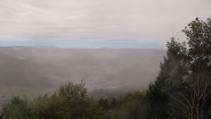 Dieses Bild zeigt eine Webcam-Aufnahme vom Achertal, aufgenommen am Sonntag, den 13.09.2026 um 19:40 Uhr. Die Temperatur betrug 13.9°C.