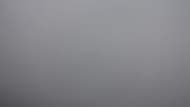 Dieses Bild zeigt eine Webcam-Aufnahme vom Achertal, aufgenommen am Sonntag, den 15.06.2025 um 19:10 Uhr. Die Temperatur betrug 14°C.