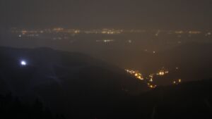 Dieses Bild zeigt eine Webcam-Aufnahme vom Achertal, aufgenommen am Samstag, den 06.12.2025 um 06:20 Uhr. Die Temperatur betrug 0.9°C.