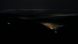 Dieses Bild zeigt eine Webcam-Aufnahme vom Achertal, aufgenommen am Dienstag, den 20.01.2026 um 04:30 Uhr. Die Temperatur betrug 8.1°C.