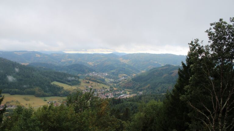 Dieses Bild zeigt eine Webcam-Aufnahme vom Achertal, aufgenommen am Samstag, den 22.08.2026 um 08:30 Uhr. Die Temperatur betrug 10.7°C.