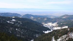 Dieses Bild zeigt eine Webcam-Aufnahme vom Achertal, aufgenommen am Dienstag, den 13.01.2026 um 11:10 Uhr. Die Temperatur betrug 6.6°C.