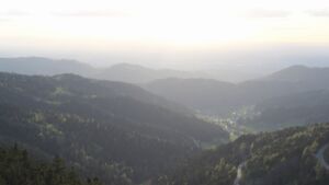 Dieses Bild zeigt eine Webcam-Aufnahme vom Achertal, aufgenommen am Sonntag, den 19.04.2026 um 19:30 Uhr. Die Temperatur betrug 7.2°C.