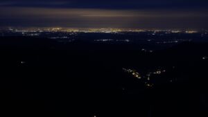 Dieses Bild zeigt eine Webcam-Aufnahme vom Achertal, aufgenommen am Sonntag, den 30.11.2025 um 07:00 Uhr. Die Temperatur betrug 4.9°C.