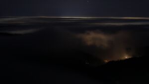 Dieses Bild zeigt eine Webcam-Aufnahme vom Achertal, aufgenommen am Dienstag, den 23.12.2025 um 06:30 Uhr. Die Temperatur betrug 3.3°C.