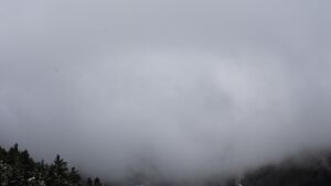 Dieses Bild zeigt eine Webcam-Aufnahme vom Achertal, aufgenommen am Montag, den 02.02.2026 um 13:20 Uhr. Die Temperatur betrug 3.1°C.