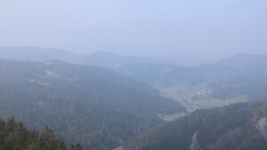 Dieses Bild zeigt eine Webcam-Aufnahme vom Achertal, aufgenommen am Sonntag, den 22.03.2026 um 11:40 Uhr. Die Temperatur betrug 3.3°C.