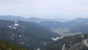 Dieses Bild zeigt eine Webcam-Aufnahme vom Achertal, aufgenommen am Freitag, den 03.04.2026 um 11:50 Uhr. Die Temperatur betrug 3.2°C.