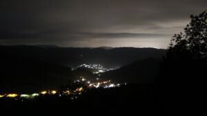 Dieses Bild zeigt eine Webcam-Aufnahme vom Achertal, aufgenommen am Donnerstag, den 21.05.2026 um 03:10 Uhr. Die Temperatur betrug 10.8°C.