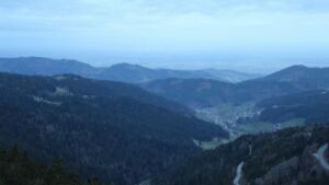 Dieses Bild zeigt eine Webcam-Aufnahme vom Achertal, aufgenommen am Montag, den 06.04.2026 um 06:50 Uhr. Die Temperatur betrug 4.2°C.