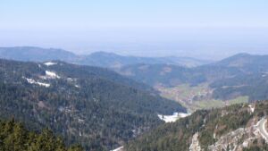 Dieses Bild zeigt eine Webcam-Aufnahme vom Achertal, aufgenommen am Donnerstag, den 02.04.2026 um 12:40 Uhr. Die Temperatur betrug 7.2°C.