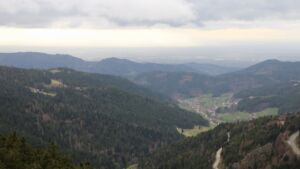 Dieses Bild zeigt eine Webcam-Aufnahme vom Achertal, aufgenommen am Dienstag, den 17.03.2026 um 16:20 Uhr. Die Temperatur betrug 4.3°C.