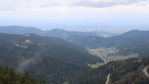 Dieses Bild zeigt eine Webcam-Aufnahme vom Achertal, aufgenommen am Mittwoch, den 11.03.2026 um 13:50 Uhr. Die Temperatur betrug 6.2°C.