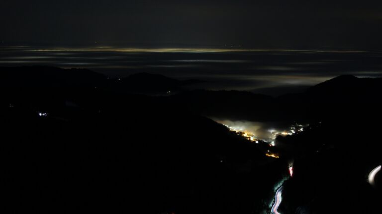 Dieses Bild zeigt eine Webcam-Aufnahme vom Achertal, aufgenommen am Dienstag, den 20.01.2026 um 23:00 Uhr. Die Temperatur betrug 5.5°C.