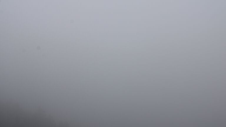 Dieses Bild zeigt eine Webcam-Aufnahme vom Achertal, aufgenommen am Freitag, den 26.09.2025 um 12:50 Uhr. Die Temperatur betrug 7°C.