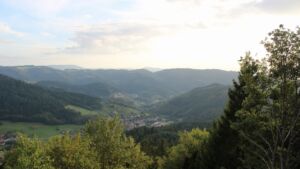 Dieses Bild zeigt eine Webcam-Aufnahme vom Achertal, aufgenommen am Mittwoch, den 16.09.2026 um 18:40 Uhr. Die Temperatur betrug 15.6°C.