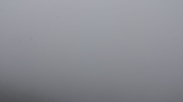 Dieses Bild zeigt eine Webcam-Aufnahme vom Achertal, aufgenommen am Donnerstag, den 21.08.2025 um 15:30 Uhr. Die Temperatur betrug 14.4°C.