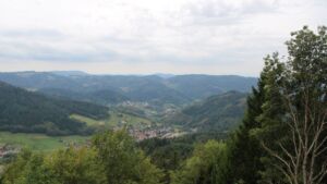 Dieses Bild zeigt eine Webcam-Aufnahme vom Achertal, aufgenommen am Donnerstag, den 24.09.2026 um 15:10 Uhr. Die Temperatur betrug 16.3°C.