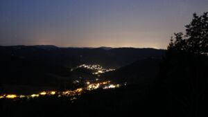 Dieses Bild zeigt eine Webcam-Aufnahme vom Achertal, aufgenommen am Samstag, den 25.07.2026 um 04:20 Uhr. Die Temperatur betrug 20.6°C.