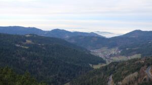 Dieses Bild zeigt eine Webcam-Aufnahme vom Achertal, aufgenommen am Mittwoch, den 17.12.2025 um 10:30 Uhr. Die Temperatur betrug 6.3°C.