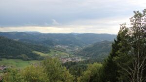 Dieses Bild zeigt eine Webcam-Aufnahme vom Achertal, aufgenommen am Sonntag, den 11.10.2026 um 17:20 Uhr. Die Temperatur betrug 8.2°C.