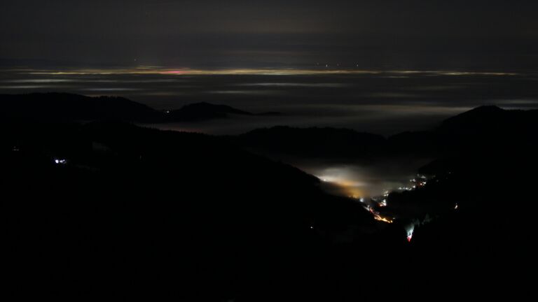 Dieses Bild zeigt eine Webcam-Aufnahme vom Achertal, aufgenommen am Mittwoch, den 21.01.2026 um 05:20 Uhr. Die Temperatur betrug 6.2°C.