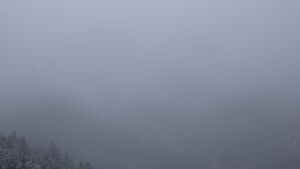 Dieses Bild zeigt eine Webcam-Aufnahme vom Achertal, aufgenommen am Montag, den 24.11.2025 um 12:50 Uhr. Die Temperatur betrug 0.1°C.