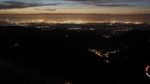 Dieses Bild zeigt eine Webcam-Aufnahme vom Achertal, aufgenommen am Samstag, den 07.02.2026 um 18:50 Uhr. Die Temperatur betrug 3.5°C.