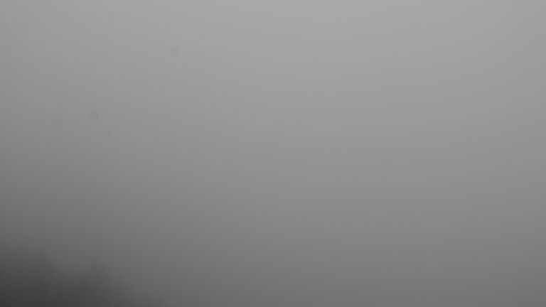 Dieses Bild zeigt eine Webcam-Aufnahme vom Achertal, aufgenommen am Samstag, den 30.08.2025 um 08:40 Uhr. Die Temperatur betrug 9°C.