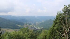 Dieses Bild zeigt eine Webcam-Aufnahme vom Achertal, aufgenommen am Samstag, den 01.08.2026 um 10:40 Uhr. Die Temperatur betrug 21.6°C.