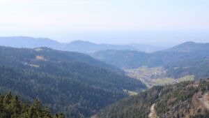 Dieses Bild zeigt eine Webcam-Aufnahme vom Achertal, aufgenommen am Dienstag, den 03.03.2026 um 14:20 Uhr. Die Temperatur betrug 9.2°C.