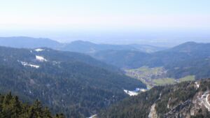 Dieses Bild zeigt eine Webcam-Aufnahme vom Achertal, aufgenommen am Donnerstag, den 02.04.2026 um 15:40 Uhr. Die Temperatur betrug 6.4°C.