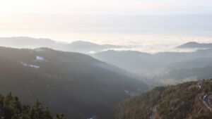 Dieses Bild zeigt eine Webcam-Aufnahme vom Achertal, aufgenommen am Samstag, den 31.01.2026 um 16:20 Uhr. Die Temperatur betrug 5.8°C.