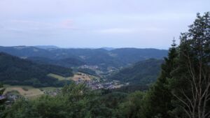 Dieses Bild zeigt eine Webcam-Aufnahme vom Achertal, aufgenommen am Dienstag, den 02.06.2026 um 05:40 Uhr. Die Temperatur betrug 16.2°C.