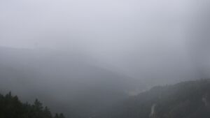 Dieses Bild zeigt eine Webcam-Aufnahme vom Achertal, aufgenommen am Mittwoch, den 16.07.2025 um 12:50 Uhr. Die Temperatur betrug 10.8°C.