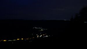 Dieses Bild zeigt eine Webcam-Aufnahme vom Achertal, aufgenommen am Freitag, den 17.07.2026 um 04:20 Uhr. Die Temperatur betrug 19.1°C.