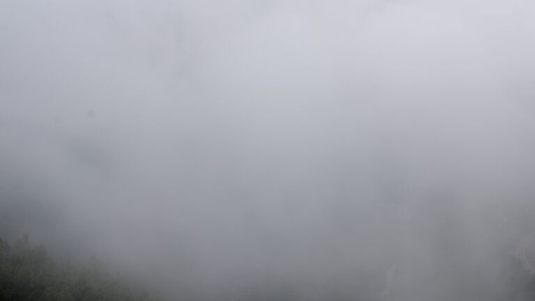 Dieses Bild zeigt eine Webcam-Aufnahme vom Achertal, aufgenommen am Samstag, den 26.07.2025 um 12:50 Uhr. Die Temperatur betrug 16°C.