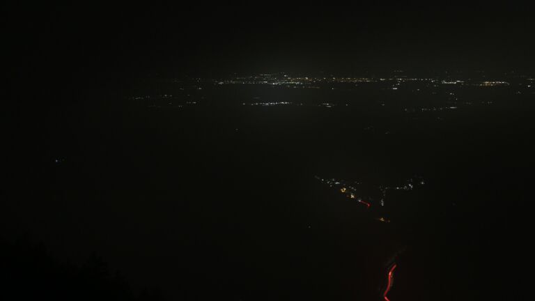 Dieses Bild zeigt eine Webcam-Aufnahme vom Achertal, aufgenommen am Samstag, den 21.02.2026 um 23:00 Uhr. Die Temperatur betrug 3.8°C.