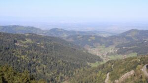 Dieses Bild zeigt eine Webcam-Aufnahme vom Achertal, aufgenommen am Dienstag, den 21.04.2026 um 09:20 Uhr. Die Temperatur betrug 3.3°C.