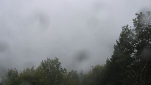 Dieses Bild zeigt eine Webcam-Aufnahme vom Achertal, aufgenommen am Donnerstag, den 08.10.2026 um 11:30 Uhr. Die Temperatur betrug 10.6°C.