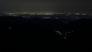 Dieses Bild zeigt eine Webcam-Aufnahme vom Achertal, aufgenommen am Freitag, den 06.03.2026 um 05:50 Uhr. Die Temperatur betrug 11.5°C.