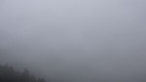 Dieses Bild zeigt eine Webcam-Aufnahme vom Achertal, aufgenommen am Sonntag, den 07.12.2025 um 11:20 Uhr. Die Temperatur betrug 4.5°C.